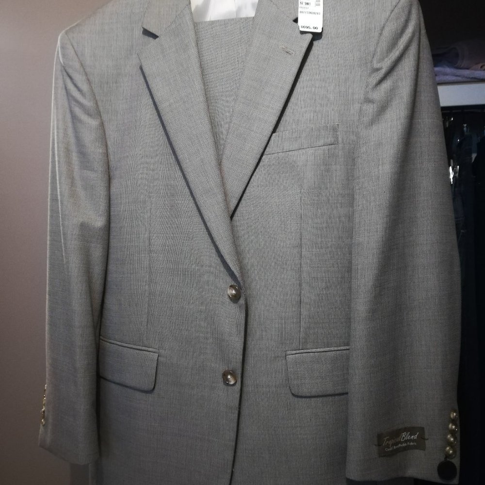 Taupe Business Suit 42S (New)
